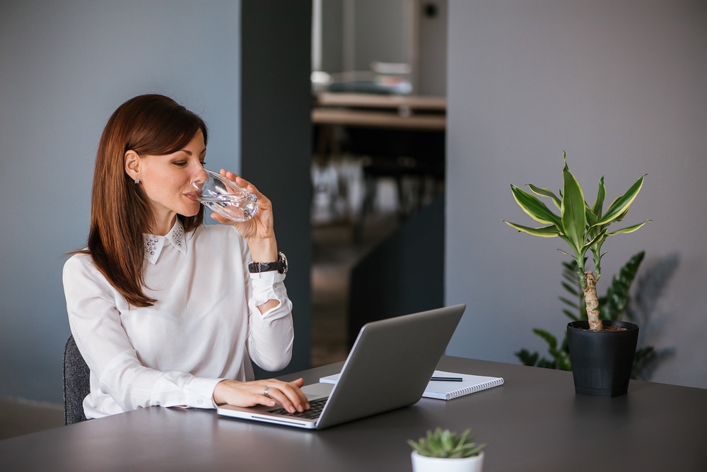 How Hydration Impacts Productivity In The Workplace Flowater
